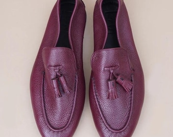 Burgundy Tassel Loafers Men, Handcrafted Leather Slip On Shoes, Mens Wine Pebbled Loafers, Groomsmen Gift