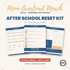 Puede incluir: Un kit de reinicio después de la escuela de cuatro páginas de Mom Overload Merch con una guía de rutina, menú de bocadillos y lista de tareas. Los documentos están impresos en azul y oro con texto que incluye M.O.M. - Managing Our Mayhem.