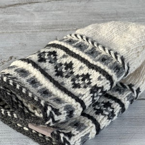Hand Knit Hat/ Knitted Beanie/ 100% Wool Hat/ Soft Winter Hat/ Winter Beanie/ SandraStJu Design/ Nordic/ Handmade image 5