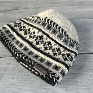 Hand Knit Hat/ Knitted Beanie/ 100% Wool Hat/ Soft Winter Hat/ Winter Beanie/ SandraStJu Design/ Nordic/ Handmade image 3