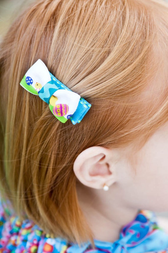 Items similar to Easter Bows Alligator Hair Clips on Etsy