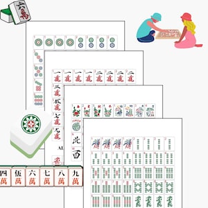Peut inclure: Un jeu de Mahjong complet avec des tuiles repr&eacute;sentant diff&eacute;rents symboles, chiffres et caract&egrave;res. L'ensemble comprend une bo&icirc;te, des tuiles avec des motifs floraux et g&eacute;om&eacute;triques, et quelques tuiles avec des caract&egrave;res chinois. Deux personnes jouent au jeu.