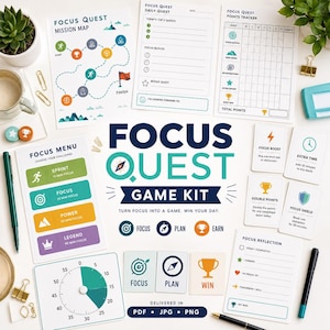 Könnte beinhalten: Ein Focus Quest-Spiel-Kit mit einer Missionskarte, täglichen Quest-Blättern und Punktetabellen. Das Kit enthält Karten mit Aufforderungen wie "Focus Boost" und "Extra Time". Der Text lautet "Verwandle den Fokus in ein Spiel. Gewinne deinen Tag."
