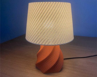 Julian Table Lamp — Solid RippleMesh
