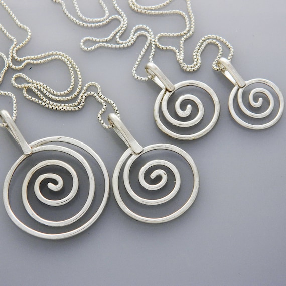 Silver on sale metal chain