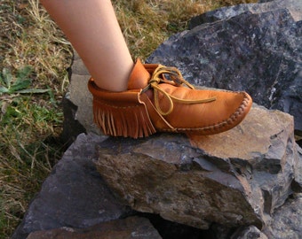 Leather Boots and Moccasins Handmade Buckskin Moccasin Leather Fringe Indian Mountain Men Rendezvous Hunting Hiking Made In Oregon Sinew