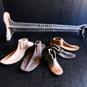 Antique Cobbler Anvil With 5 Child Shoe Lasts Big Boy Warranted