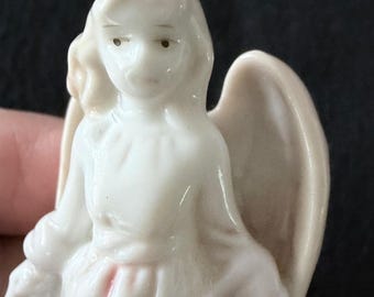 Vintage White Porcelain Angel Figurine Glossy Ceramic Christmas Decor 3.5 Inch