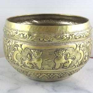 Small Vintage Chinese Gold Metal Plant Pot with Embossed Foo Dog Design,  Golden Brass Coloured Plant Pot Planter
