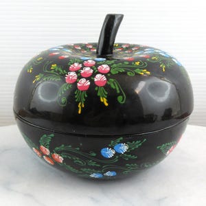 Vintage Black Lacquer Apple Trinket Box with Colourful Hand Painted Floral Detail, Wooden Lidded Apple Fruit Shaped Box