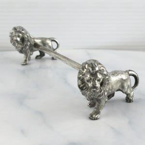 Vintage WMF Art Deco Figural Lion Silberplatten Messerhalter, Antiker Tier Messerhalter, Dinner Party Tischdekoration, Ende des 1800's