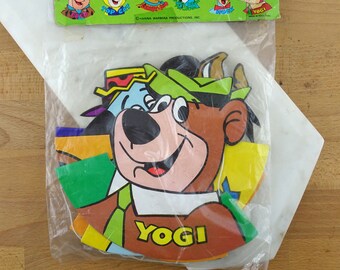 5 x Vintage Party Hats , Yogi Bear, Fred Flintstone, Top Cat, Scooby Doo, Huckleberry Hound, Hanna Barbera, Retro Cartoons