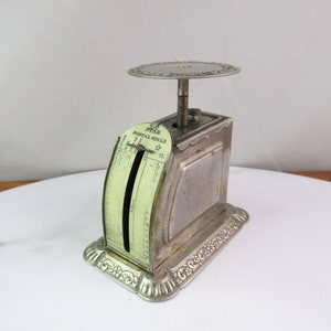 Pendulum Egg Scale — Robert's collection of antique scientific instruments,  curiosa and scales