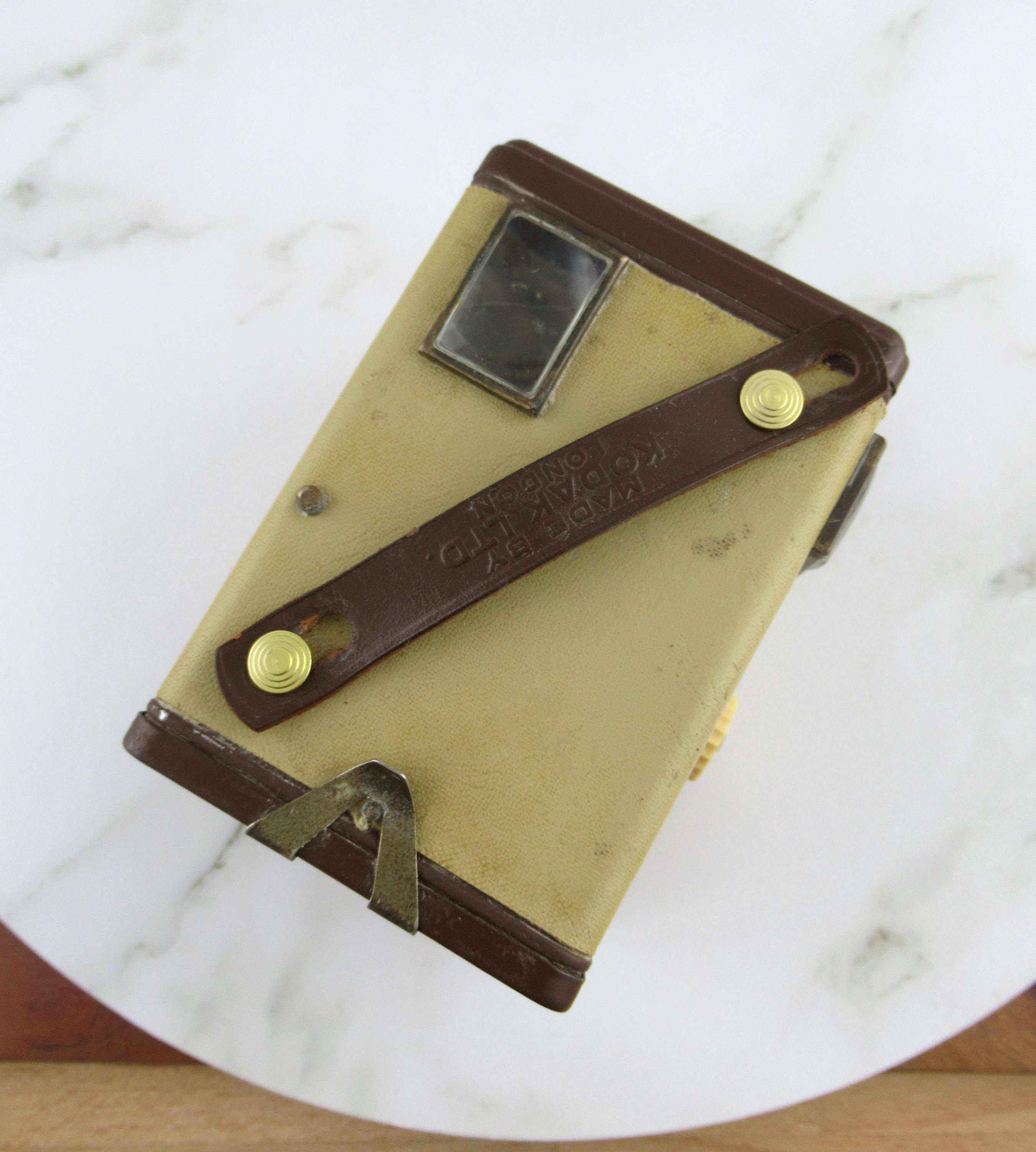 【アンティーク】コダック ブラウニー フラッシュ シックス 20 ENGLAND antique イギリスアンティーク KODAK Brownie Six-20