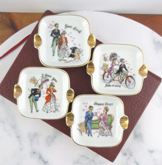 Set of 4 Vintage Mini Individual Ceramic Ashtrays, Victorian