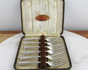 Vintage Art Deco Silver Plated Cake Forks , Rodd Silverware EPNS Australia,  Boxed Set of 6, Beaumont Pattern, Dessert forks