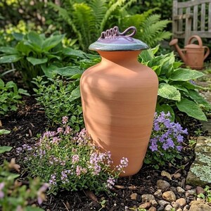 Large Olla Irrigation Pot - Buried Clay Garden Watering Pot: 1.25 Gallon with Lid