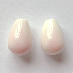 Pink Queen Conch Shell Half Drilled Smooth Teardrops 10x15 mm  C5804