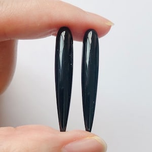 Edgy Black Agate Smooth Long Spike Icicle Drops 6x35 mm One Pair E5605