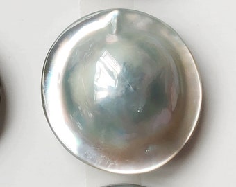 Silvery Mabe Pearl 17-18 mm Round Cab with Shell backing Several Choices Available C8587