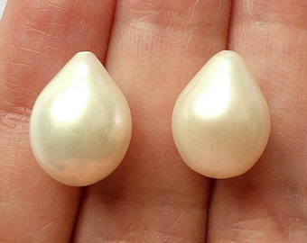 A grade Half Top drilled White Freshwater Pearl Teardrops 10-10.5 mm wide One Pair Perfect for Earrings F3140