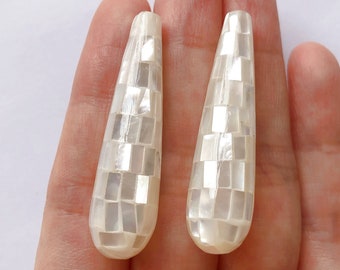 Mosaic White Mother of Pearl MOP Shell Half Top drilled Teardrops 10x40 mm One Pair C8315