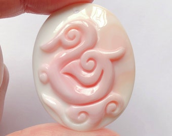 Pink Queen Conch Hand Carved Chinese style Cloud Oval Pendant with drilled hole Two sizes available One Piece C7661 C7674