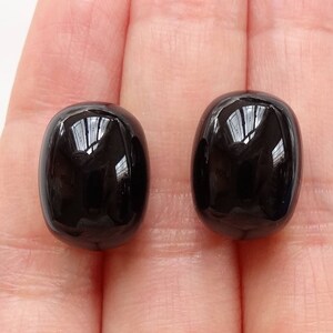 A grade Black Agate Onyx Half Top perforado Smooth 11x14/15 mm Drum Drops Un par E3201