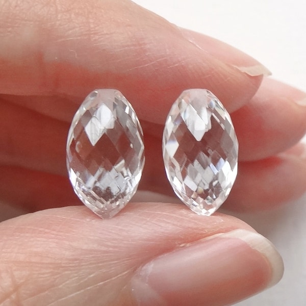 Cristal Quartz Faceté Demi-Haut Percé Olive gouttes 8x13 mm Une Paire Parfait pour boucles d’oreilles E4462