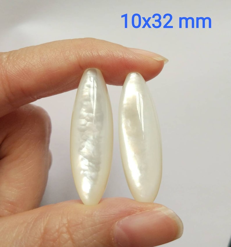 White Mother of Pearl MOP Smooth Half Drilled Berry Drops 10x32 mm One Pair F5513