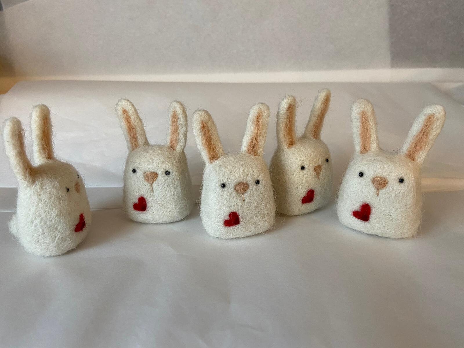 Needle Felted Bunny With a Heart - Etsy UK