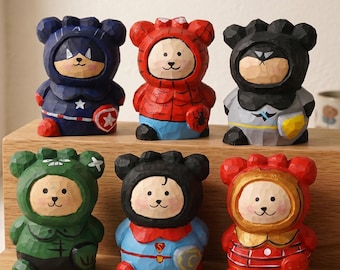 Miniaturas de madeira feitas à mão dos heróis da Marvel – Decoração de mesa fofa em miniatura dos Vingadores, item de colecionador perfeito para presentear, escultura de madeira do Homem-Aranha, Capitão América e Hulk