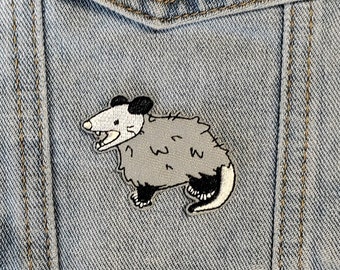 REEEEE // Possum Meme DIY Embroidered Iron Sew On Patch  Applique Cartoon Opossum Badge Craft Motif Funny Gift Idea Cute Patches For Jackets