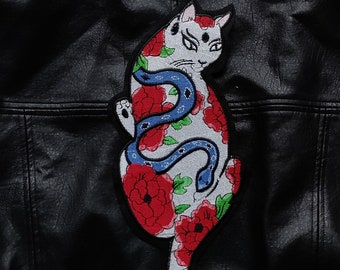 Watch Your Back // Large Cat Back Patch DIY Embroidered Iron Sew On Applique Snake Floral Roses Poppy Cute Gift Idea UK Patches For Jackets
