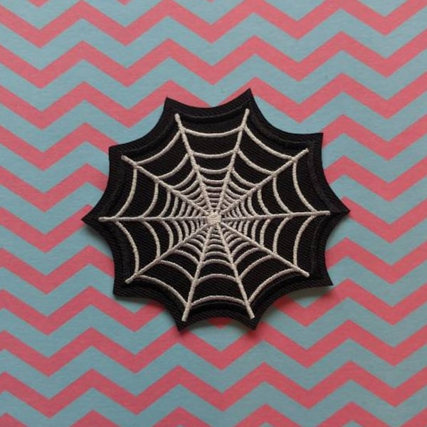 Dark Web // Spider DIY Embroidered Patch Iron Sew On Applique Craft Motif Gothic Tattoo Patches For Jackets Aesthetic UK Punk Metal Gift x