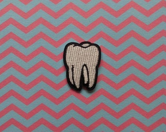 Molar Opposites // Tooth DIY Embroidered Patch Iron Sew On Applique Badge Motif Aesthetic Craft Creepy Cute Gift Teeth Gothic For Jackets UK