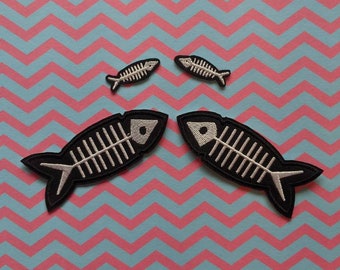 Big Fish Little Fish // Bone Skeleton Small Embroidered Iron Sew On Patch Applique Craft Set Pair Grunge Punk Metal Motif Gothic Tattoo UK