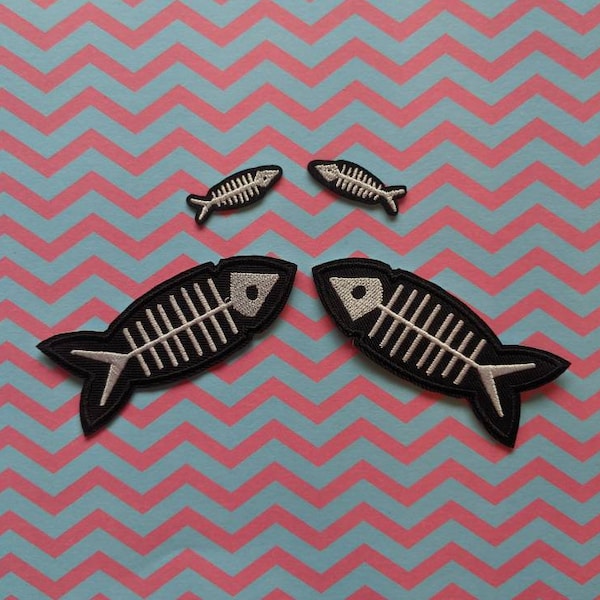 Big Fish Little Fish // Bone Skeleton Small Embroidered Iron Sew On Patch Applique Craft Set Pair Grunge Punk Metal Motif Gothic Tattoo UK