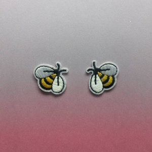 Oh Honey // Small Bee Bees DIY Embroidered Iron Sew On Patch Applique Set Cute Pair Couples For Jackets Craft Patches Motif Insect Animal UK