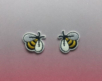 Oh Honey // Small Bee Bees DIY Embroidered Iron Sew On Patch Applique Set Cute Pair Couples For Jackets Craft Patches Motif Insect Animal UK