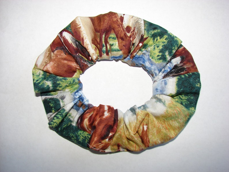 SALE Horse Fabric Hair Scrunchies scrunchie Fabric has bay, paint, white running drinking horses equines in a forest setting with a creek Bild 2