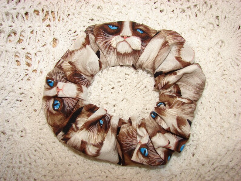 cats feline pets grumpy Moody Cat Fabric Hair Scrunchie funny felines womans scrunchies pet lovers cat lover gifts women/'s accessories