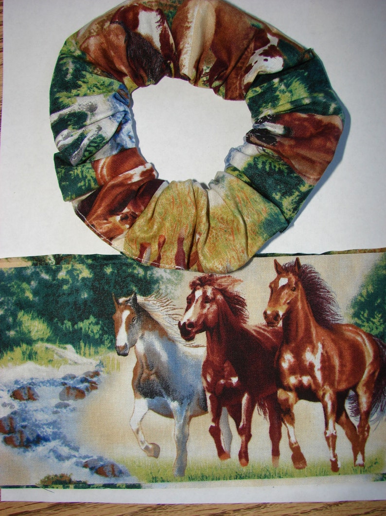 SALE Horse Fabric Hair Scrunchies scrunchie Fabric has bay, paint, white running drinking horses equines in a forest setting with a creek Bild 1