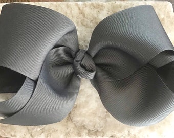 Grey Hair Bow, Extra Large Bow, Hair Bows, Bows for Girls, Girls Bow, Toddler Bow, Neutral School Bow, Big 5-6 inch Bow, No Slip Hair Clip