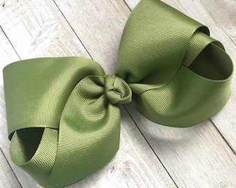 Olive Green Hair Bow, Extra Large Bow, Hair Bows, XL Bows for Girls, Girls Boutique Bow, Toddler Bow, Big 5-6 inch Bow, No Slip Hair Clip