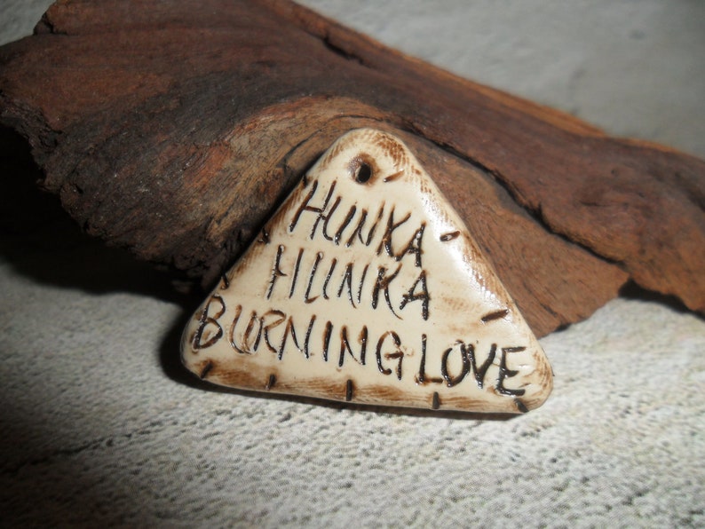 hunk a hunk a burnin love hunk a hunk a burnin love