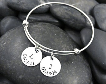 Mother's Charm Bracelet with Initials and Birthdates - Personalized Gift for Mother's Day, New Moms