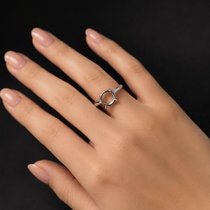 Sterling Silber Ring Einstellung 925, Runder leerer Lünette Ring, Minimalistischer stapelbarer Ring Rohling, DIY Schmuckherstellung, kundenspezifische Verlobungsring Basis