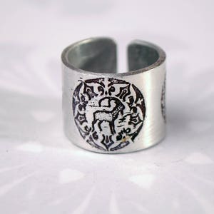goat ring, stag ring, rabbit ring, animal jewellery, aluminium fashion jewelry, deep band, wax seal style, embossed adjustable ring