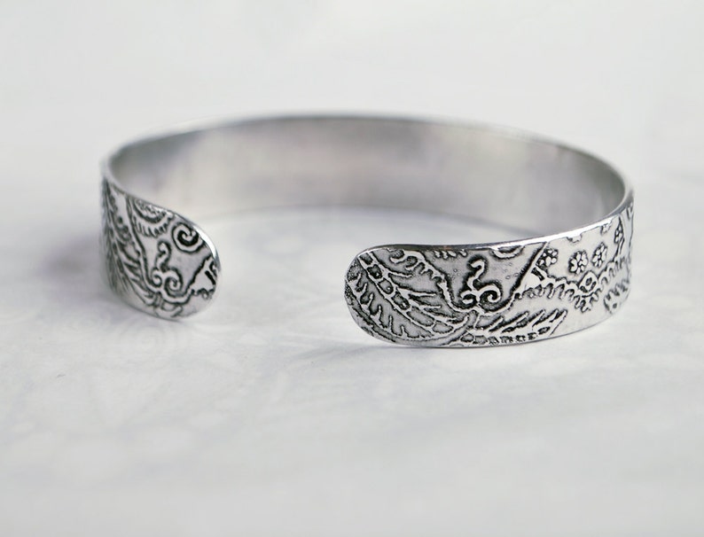 Embossed cuff silver aluminium Indian floral design patina image 3